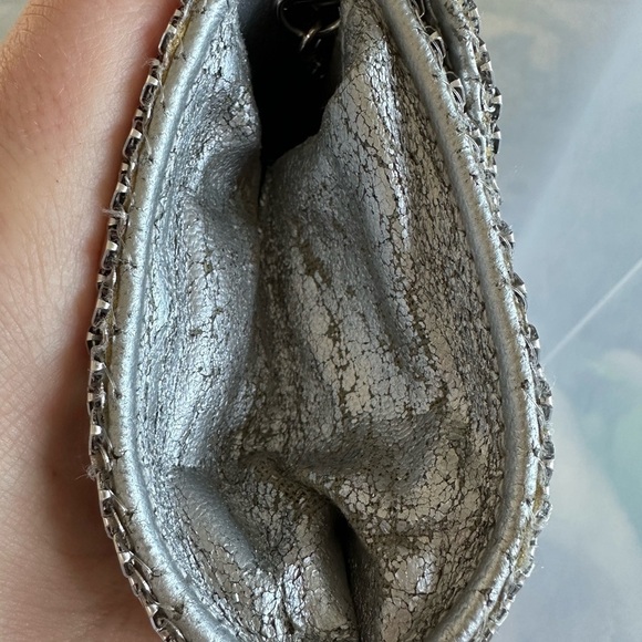 Y&S Silver Metal Mesh Clutch Handbag Purse w/ Optional Chain Strap - Picture 7 of 7